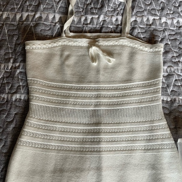 New body-con dress - Picture 3 of 6